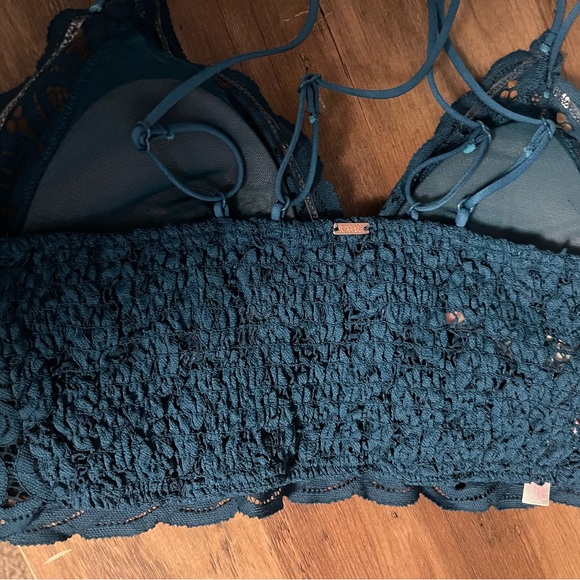 PINK Victoria's Secret Navy Knit Top and spot top - Picture 4 of 12